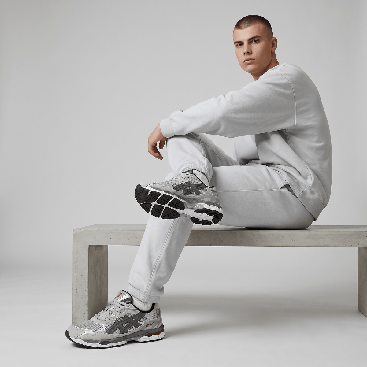 ⚡👟 ASICS GEL-NYC Silver Grey Retro Running Sneakers – Premium Y2K Streetwear Shoes 🔥🩶 - MASTERPIECE