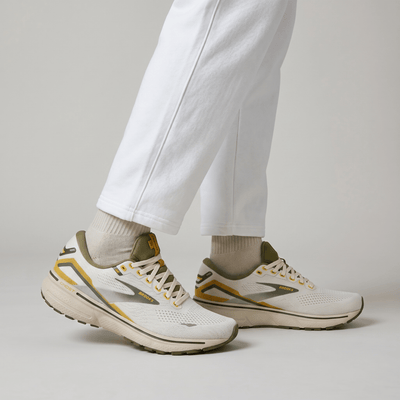 🤍💚 Brooks Adrenaline GTS 23 Running Shoes – Cream Olive Edition 🏃‍♂️⚡ - MASTERPIECE