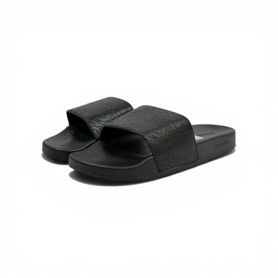 BURBERRY Luxury Black Slide Sandals – Embossed Monogram Comfort & Premium Streetwear 👟✨ - MASTERPIECE