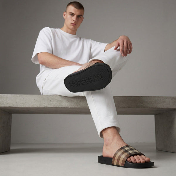 🩴✨ Burberry Vintage Check Slide Sandals – Luxury Men's Designer Slides