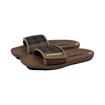 🖤 Burberry x Goodyear Check Comfort Slides - MASTERPIECE