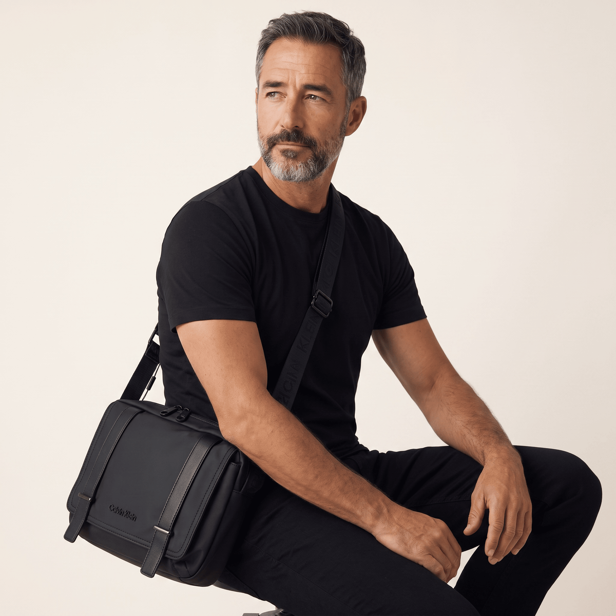 Calvin Klein Modern Black Crossbody Bag ✨🖤 Premium Everyday Messenger - MASTERPIECE