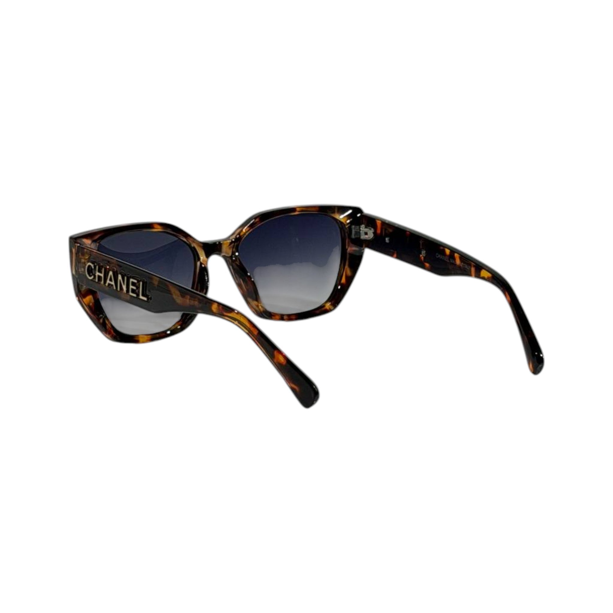 Chanel Cat - Eye Sunglasses 🐆 | Tortoiseshell Frame with Gradient Lenses - MASTERPIECE