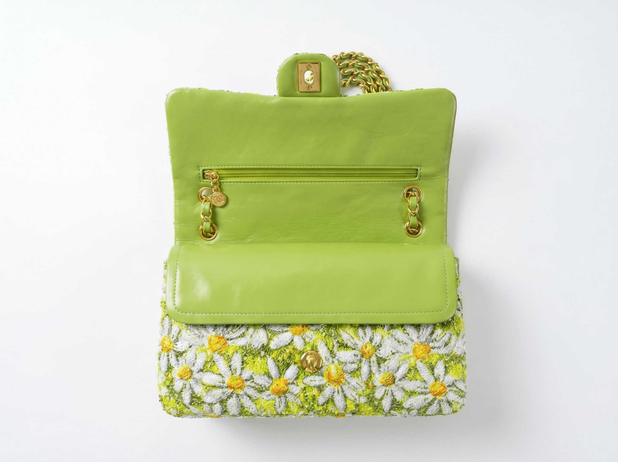 🌼 Chanel Daisy Bloom Classic Flap Bag 🌼 - MASTERPIECE