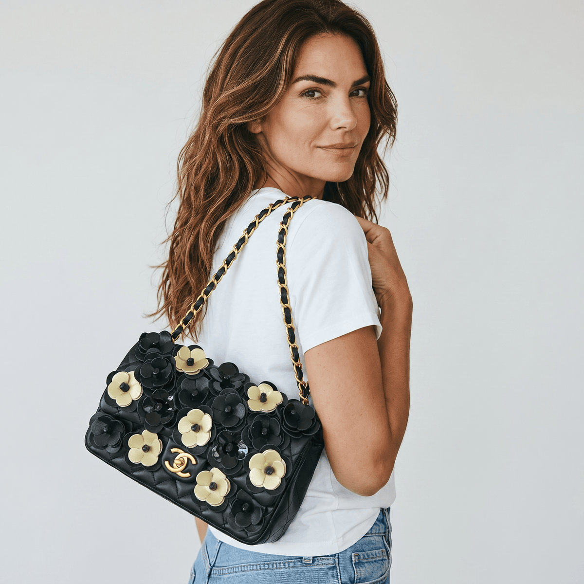 Chanel Floral Camellia Chain Bag 🌸🖤 - MASTERPIECE