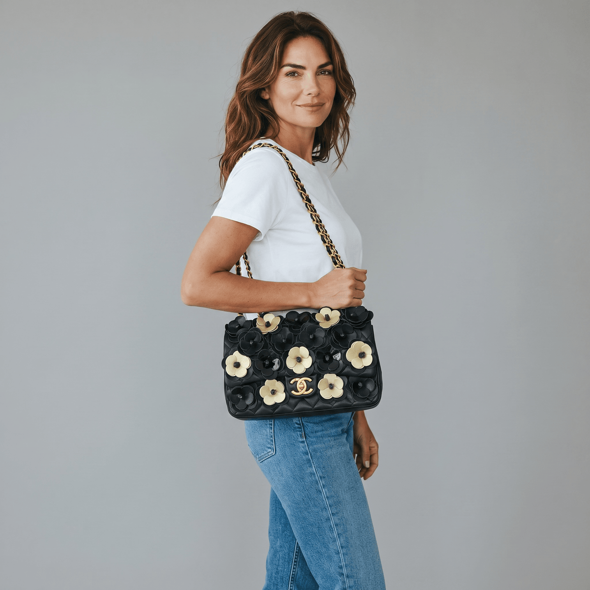 Chanel Floral Camellia Chain Bag 🌸🖤 - MASTERPIECE