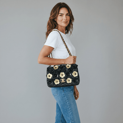 Chanel Floral Camellia Chain Bag 🌸🖤 - MASTERPIECE