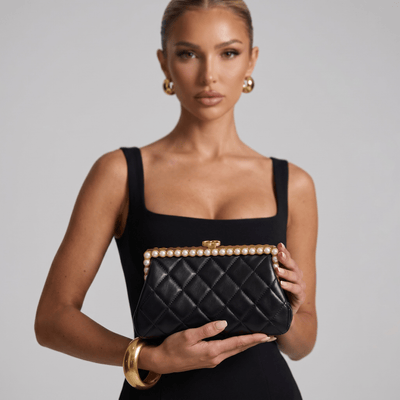 🖤 Chanel Pearl Noir Evening Clutch 🖤 - MASTERPIECE