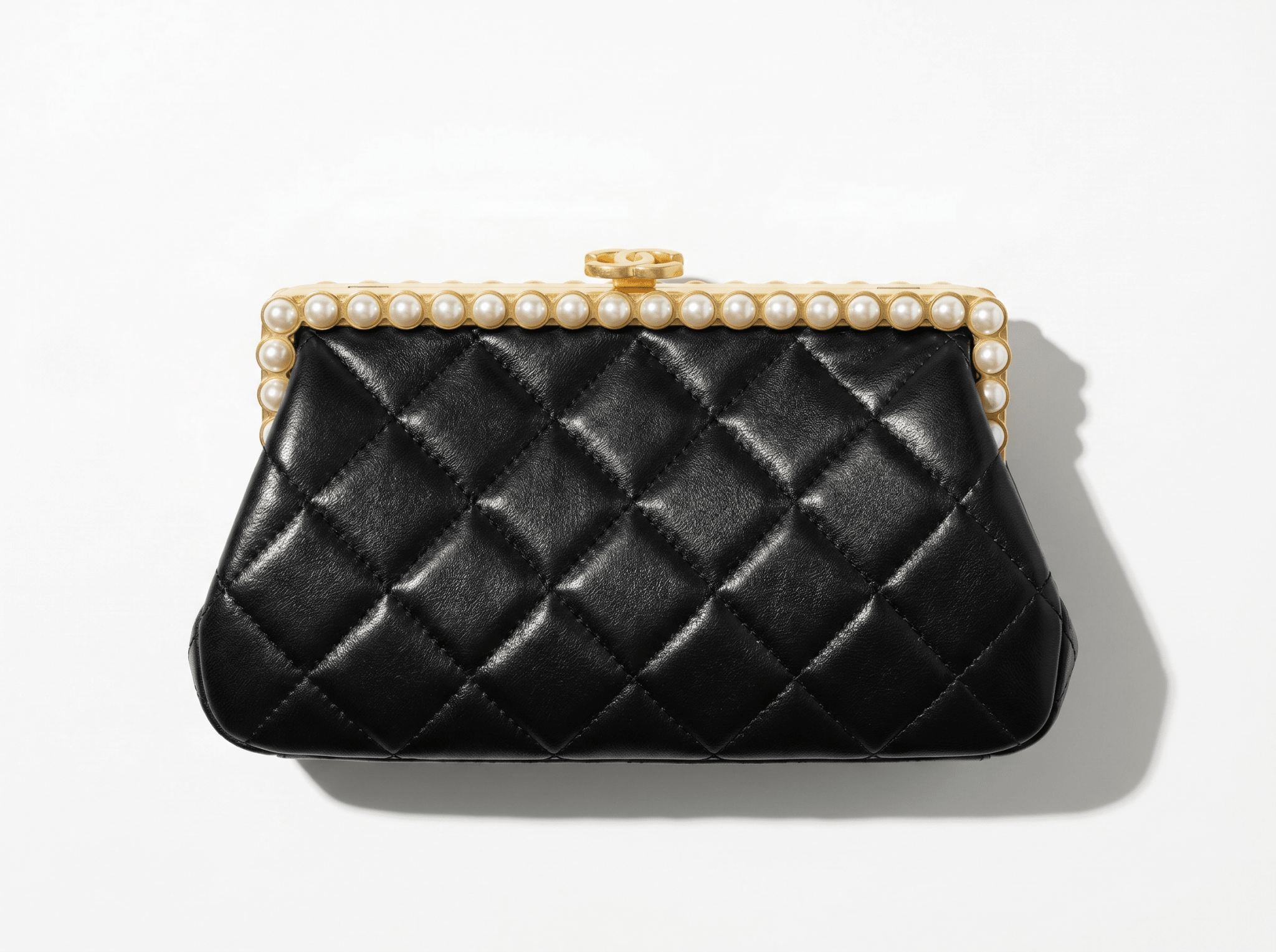 🖤 Chanel Pearl Noir Evening Clutch 🖤 - MASTERPIECE
