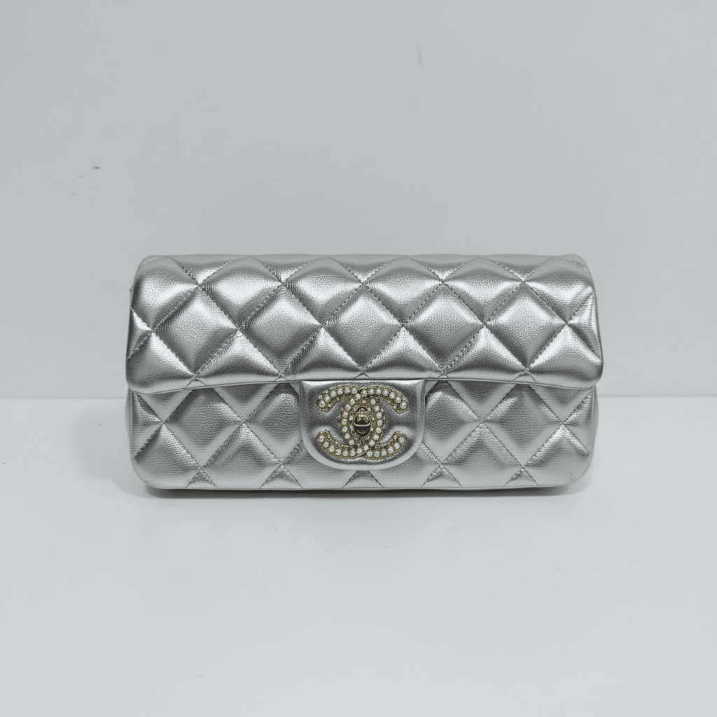 ✨ Chanel Silver Quilted Chain Bag – Crystal CC Metallic Shoulder Bag - MASTERPIECE