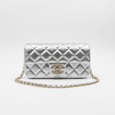 ✨ Chanel Silver Quilted Chain Bag – Crystal CC Metallic Shoulder Bag - MASTERPIECE