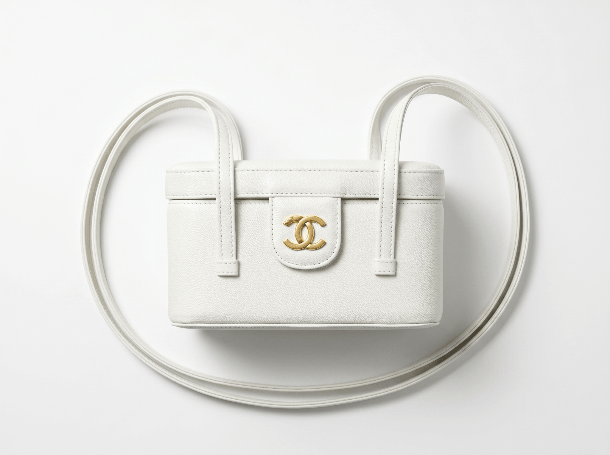 🤍 Chanel White Vintage Vanity Shoulder Bag 🤍 - MASTERPIECE