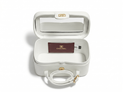 🤍 Chanel White Vintage Vanity Shoulder Bag 🤍 - MASTERPIECE