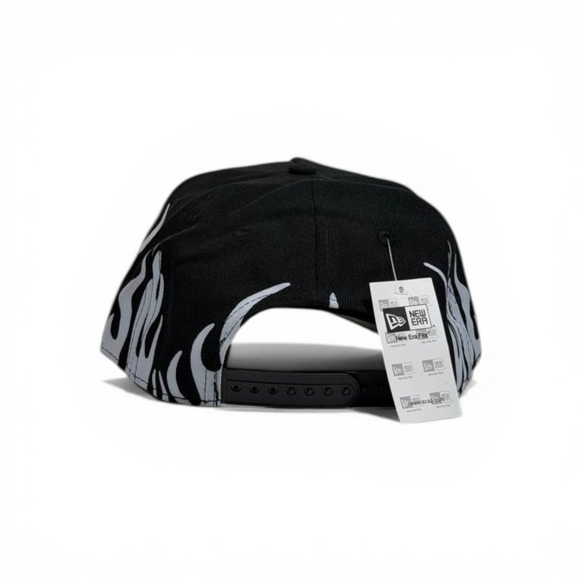 🧢 Chicago Bulls Flame Cap – Black & White Streetwear Edition - MASTERPIECE