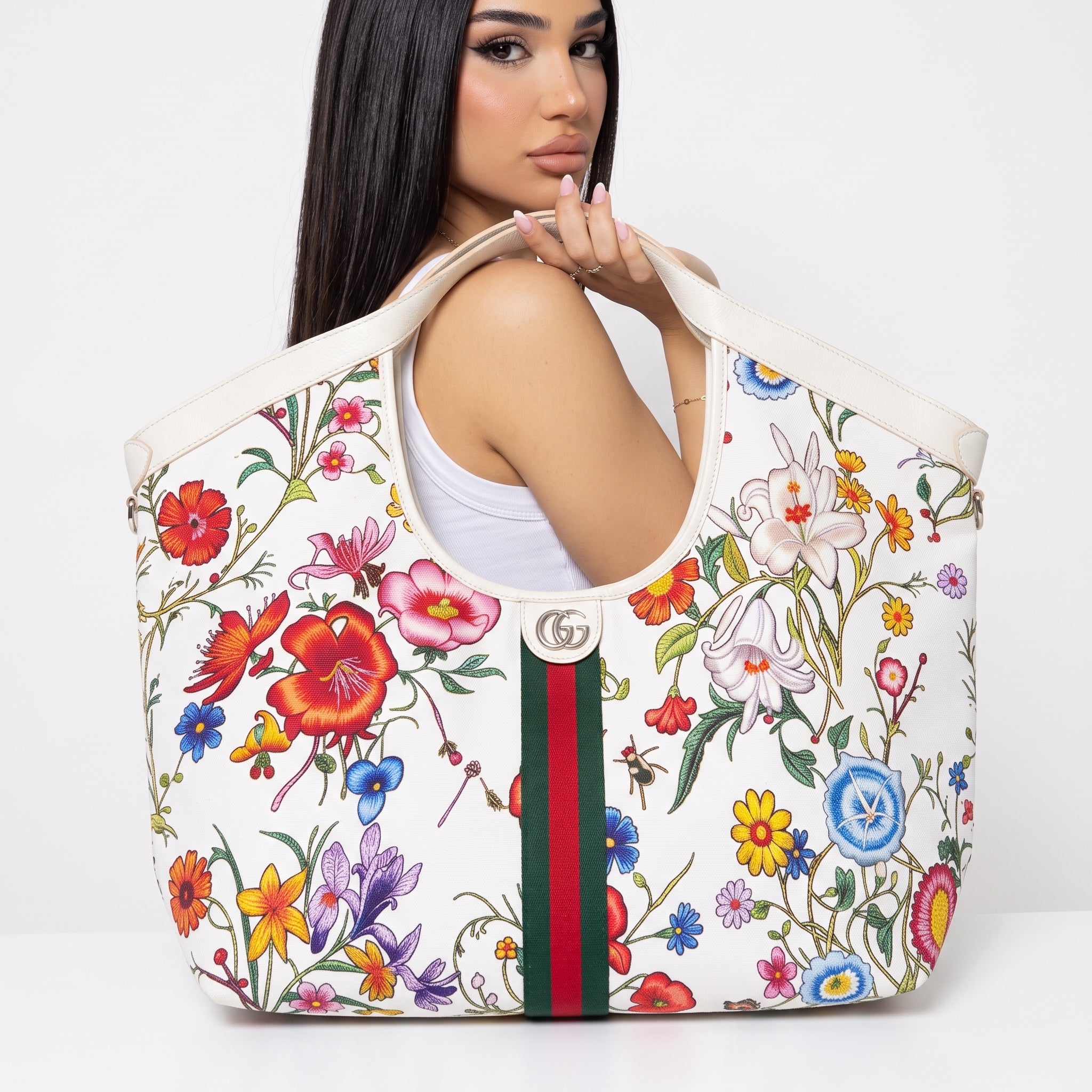 White Gucci tote bag with multicolor floral print, GG logo and green-red web stripe