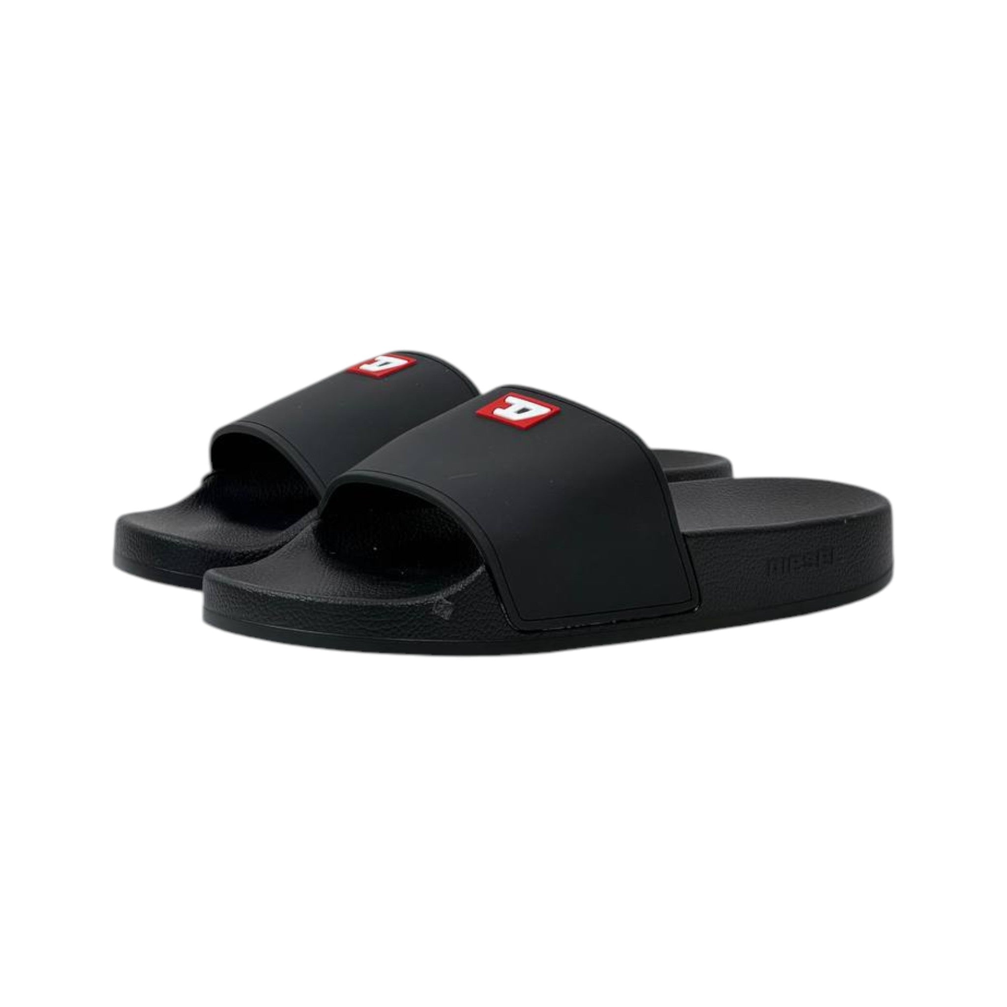 Diesel Essential Slides – Black Icon Edition ⚫🔥 - MASTERPIECE