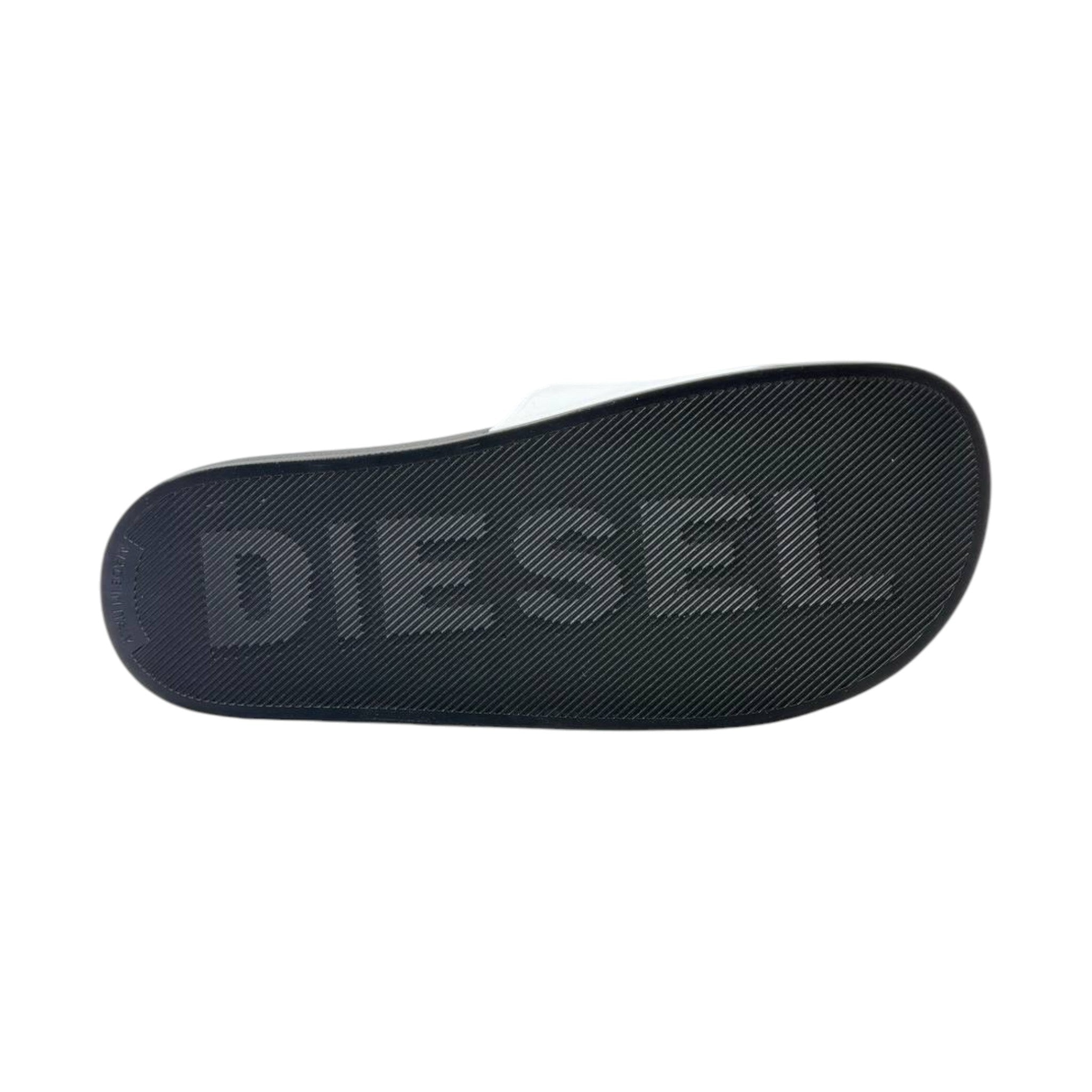 🩴 Diesel Icon White & Black Luxury Slides – Everyday Comfort Meets Street Style 🔥 - MASTERPIECE