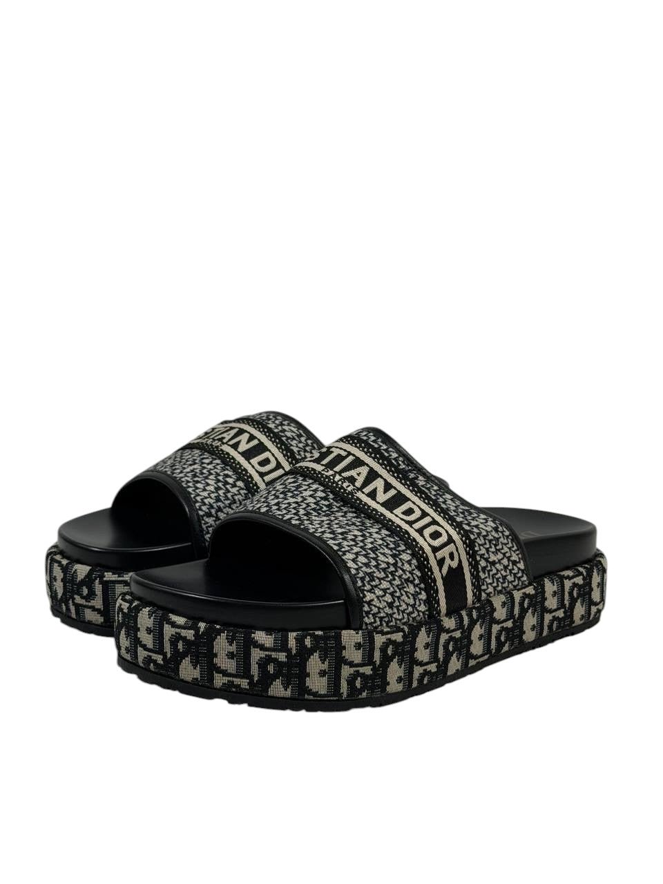 DIOR Slides – Oblique Strap Edition 🖤✨ - MASTERPIECE