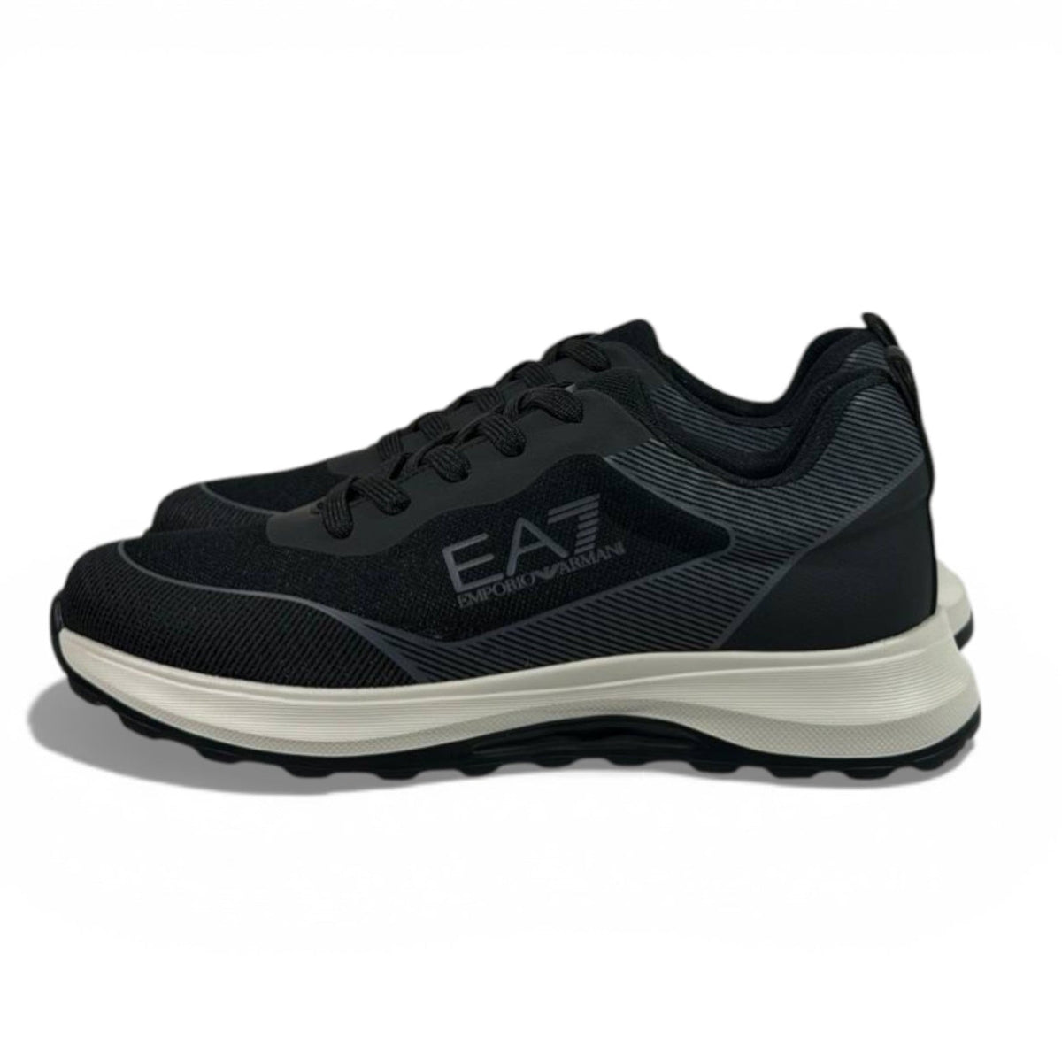 EA7 Emporio Armani Black Performance Sneakers 👟🔥 Luxury Sport Running Shoes – Modern Comfort Trainers ⚡🖤 - MASTERPIECE