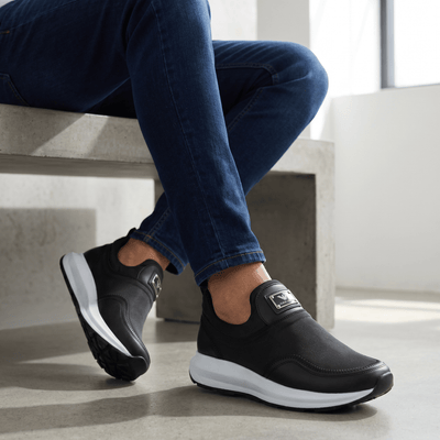 Emporio Armani Slip-On Performance Sneakers ⚫⚪ - MASTERPIECE