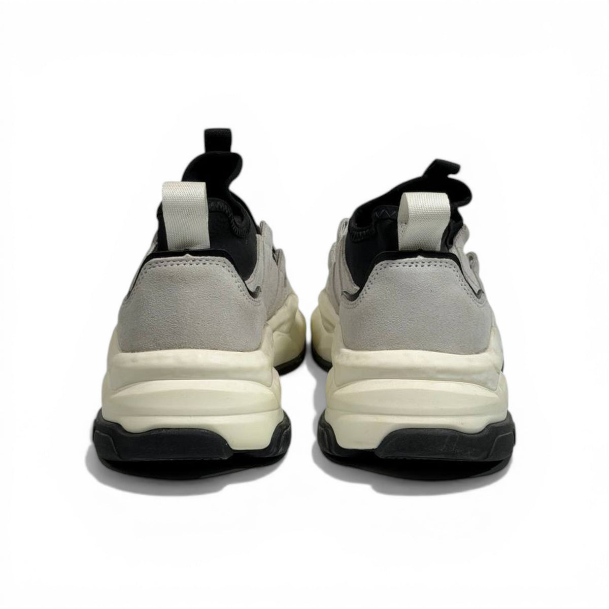 EMPORIO ARMANI Two-Tone Chunky Sneakers 👟⚡ | Bold Street Luxury & Slip-On Comfort - MASTERPIECE