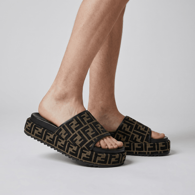 Fendi Brown Monogram Platform Slides – Iconic Luxe Statement Sandals 🤎✨ - MASTERPIECE