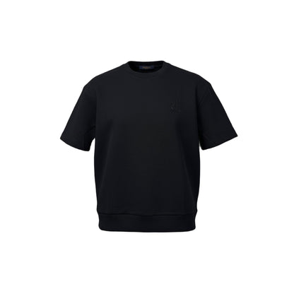 🖤 Louis Vuitton Tonal LV Embossed Logo Tee – Black Minimalist Edition ✨