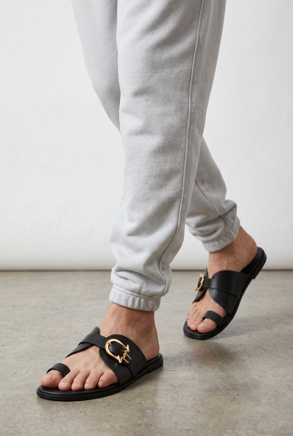 Giuseppe Zanotti Double Cross Toe-Ring Sandals – Black Gold