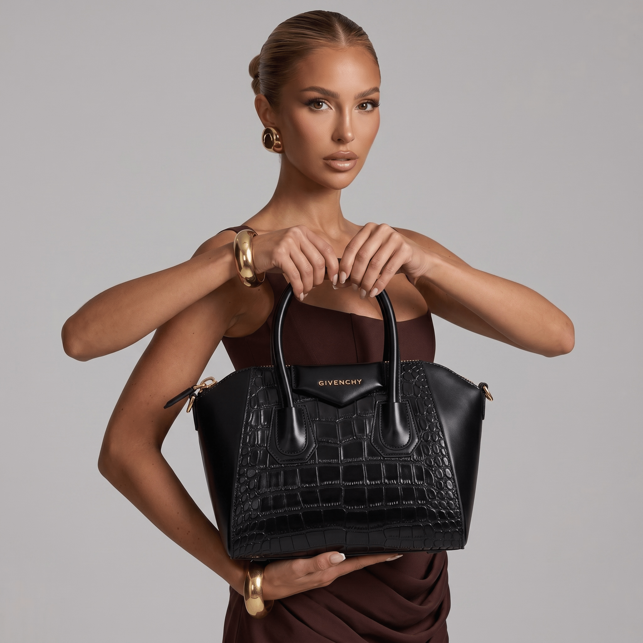 Givenchy Croc - Embossed Black Leather Handbag – Luxury Statement Piece 🖤✨ - MASTERPIECE