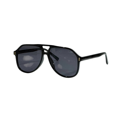 Gucci Classic Aviator Sunglasses – Glossy Black Frame 🕶️🖤 - MASTERPIECE