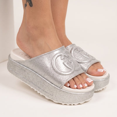 Gucci Flatform Slide – Silver Glitter ✨ - MASTERPIECE