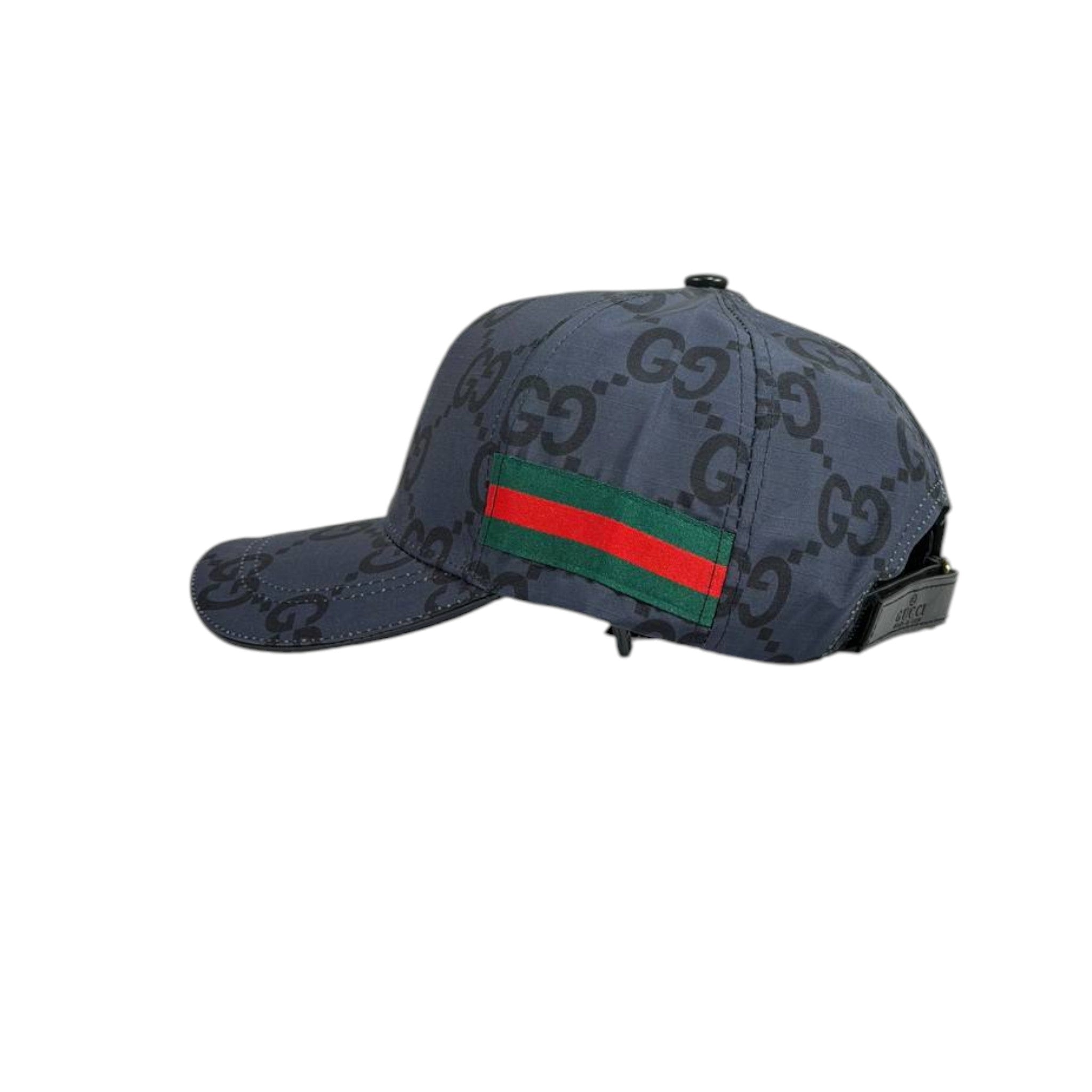 Gucci GG Supreme Cap – Grey Monogram with Web Stripe 🧢🖤 - MASTERPIECE