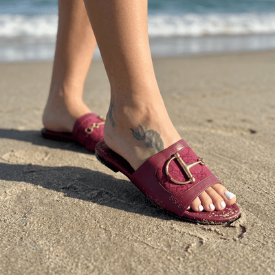 Gucci Horsebit burgundy Slides 💗✨ - MASTERPIECE