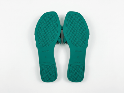 Hermès Chypre Rubber Sandals – Emerald Green 💚 - MASTERPIECE