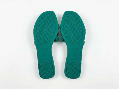 Hermès Chypre Rubber Sandals – Emerald Green 💚 - MASTERPIECE