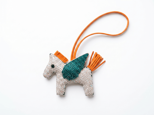 🦄 HERMÈS Rodeo Pegasus Crystal Charm – Emerald Wing Edition ✨💚
