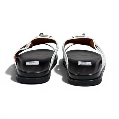 Hermès White Luxury Slide Sandals – Premium Designer Summer Slippers 🤍✨ - MASTERPIECE