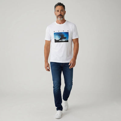 Hugo Abstract Graphic T-Shirt – Off White Edition 🎨✨ - MASTERPIECE