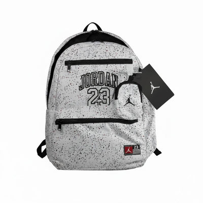 Jordan 23 Splash Backpack 🎒🤍 Street Style Edition - MASTERPIECE
