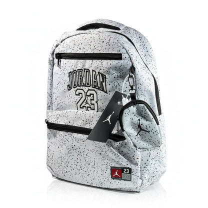 Jordan 23 Splash Backpack 🎒🤍 Street Style Edition - MASTERPIECE