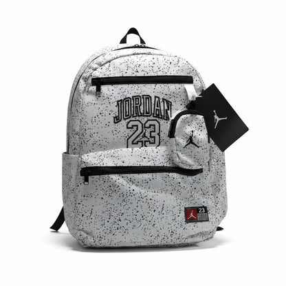 Jordan 23 Splash Backpack 🎒🤍 Street Style Edition - MASTERPIECE
