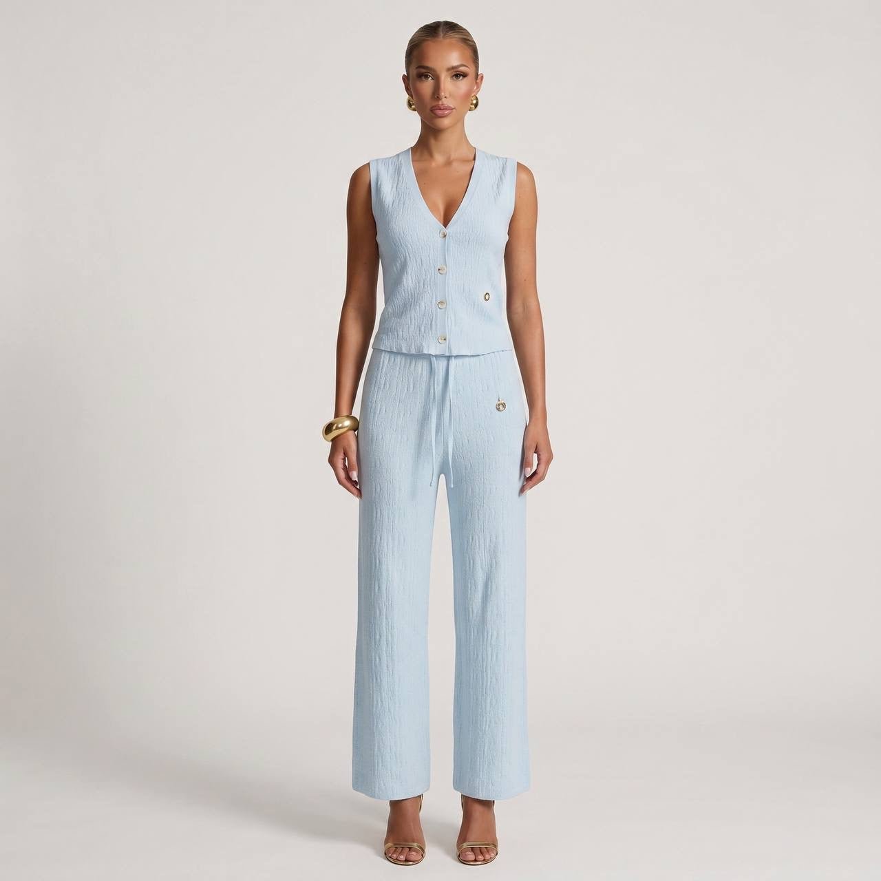 Loro Piana Textured Knit Co-Ord Set – Sky Blue 💙✨ - MASTERPIECE