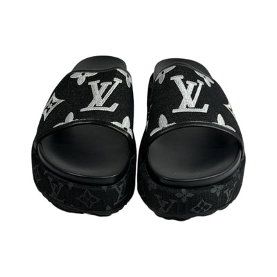 Louis Vuitton Black Monogram Platform Slides – Luxe Statement Sandals 🖤✨ - MASTERPIECE