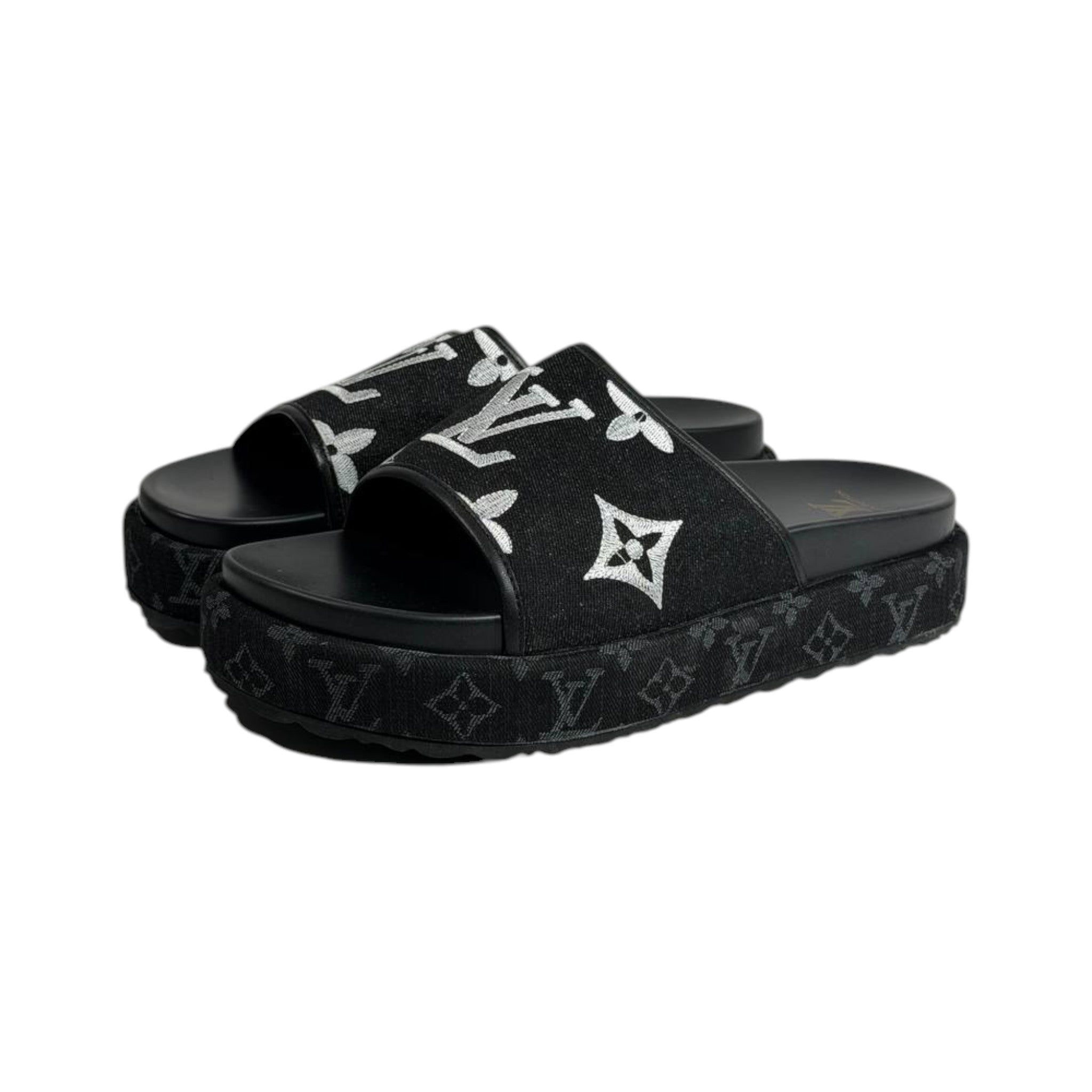 Louis Vuitton Black Monogram Platform Slides – Luxe Statement Sandals 🖤✨ - MASTERPIECE