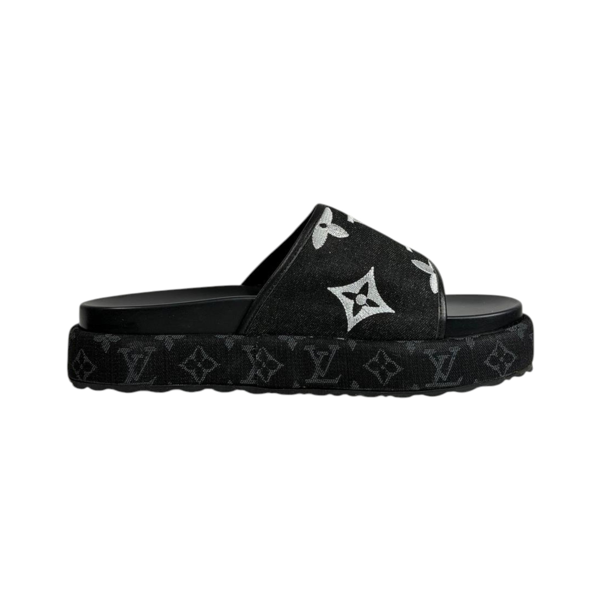 Louis Vuitton Black Monogram Platform Slides – Luxe Statement Sandals 🖤✨ - MASTERPIECE