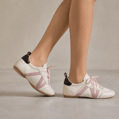 Louis Vuitton Feminine Retro Runner Sneakers 🌸✨ - MASTERPIECE