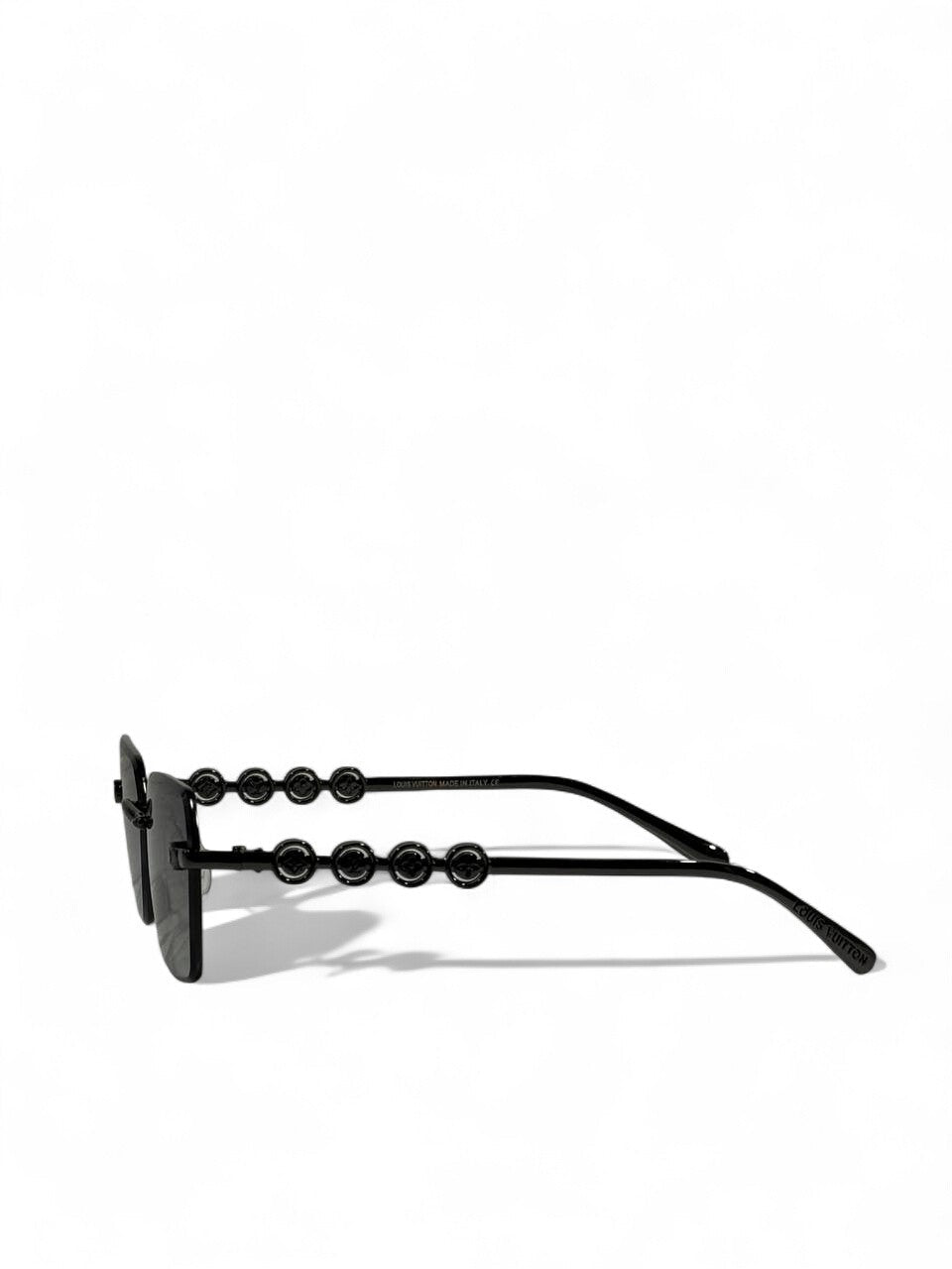 Louis Vuitton Monogram Chain Sunglasses — Black - MASTERPIECE
