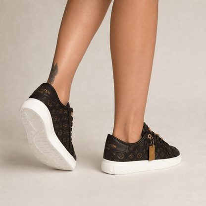 Louis Vuitton Monogram Charm Sneakers 🤎✨ - MASTERPIECE