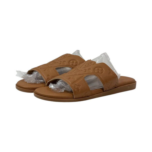 🤎 Louis Vuitton Monogram Embossed Waterfront Slides – Signature Luxury Edition