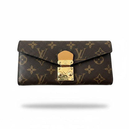 Louis Vuitton Monogram Lock Wallet – Elegant Luxury Statement ✨🤎 - MASTERPIECE